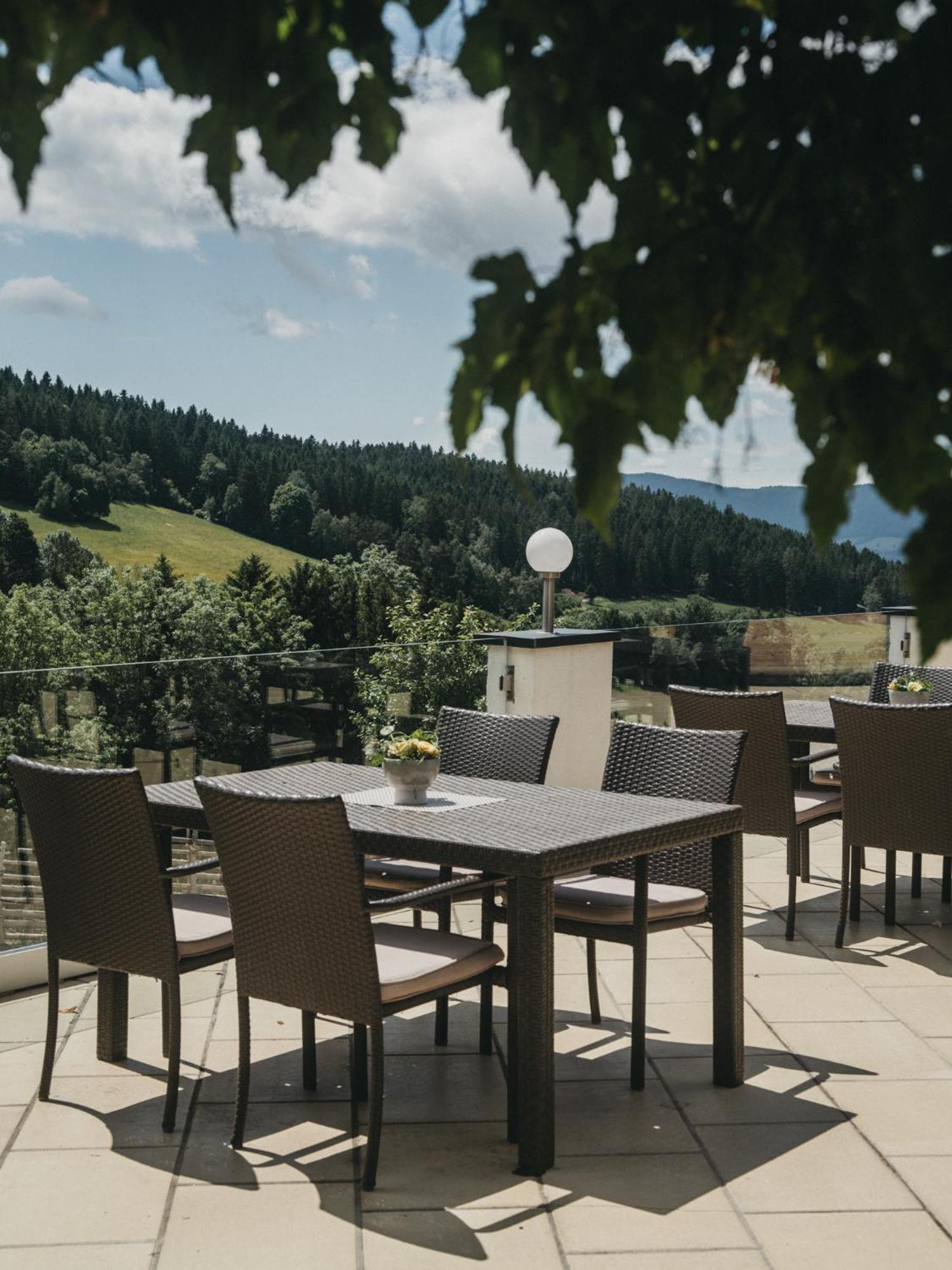 Hotel Muhr Pöllauberg Zewnętrze zdjęcie